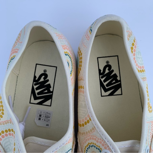 VANS UV ACTIVATED Family Authentic Uv Ink Mosaic Unisex Sz Men’s 7.5 Women’s 9 - Picture 10 of 15